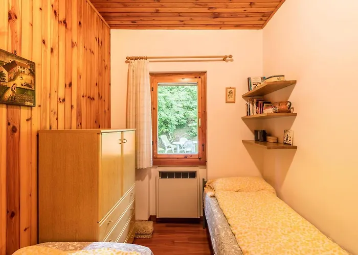 Bella Vista 2